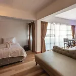 Infinite Hotel