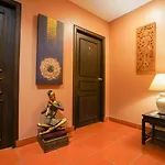 Baan Sukhumvit Soi 20