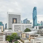Tarntawan Place Apartments