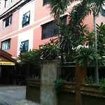 Kaya Place