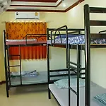 Bangkok Legend Guesthouse