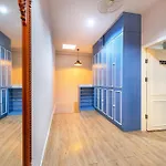 Visut House