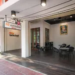 Tiny Taladnoi Hostel