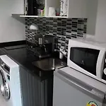 Le Sukhumvit 69 High Tech Concierge Apartment