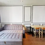 Rooftop Pool Gym Luxury Cozy Condo @Park24 Near Bts