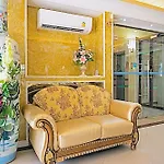 Newravan Bangkok Hotel