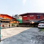 Riski Residencia Bangkok