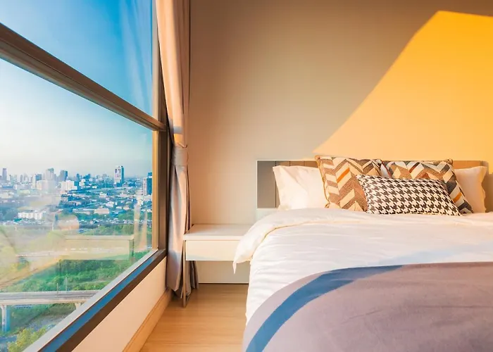 Lumpini Suite Phetchaburi-Makkasan