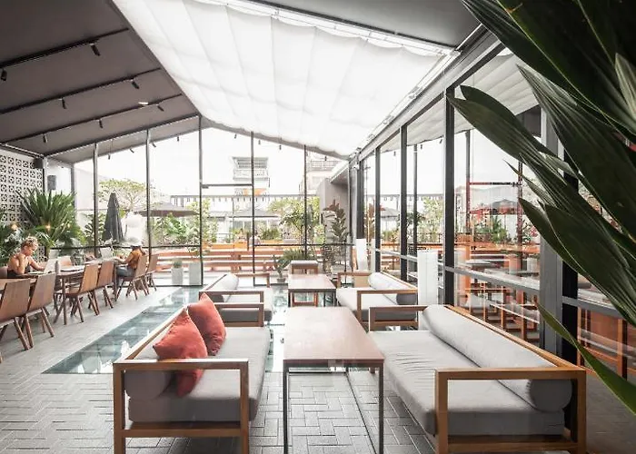 Luk Hostel - Digital Nomad Friendly