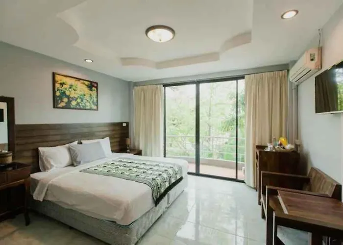 Platinum Place