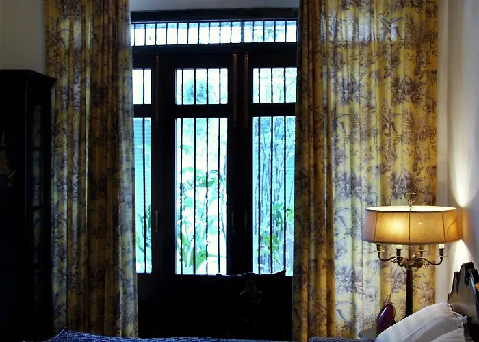 The Bhuthorn Bed & Breakfast