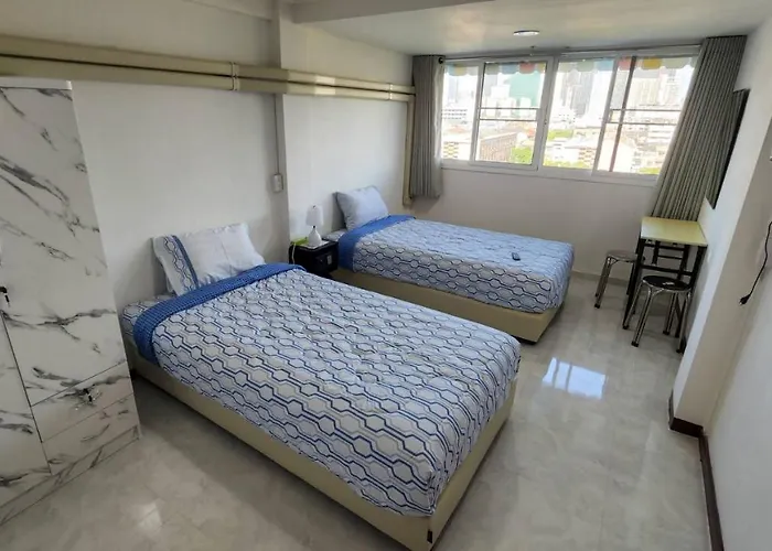 Apartment A4 Dindaeng