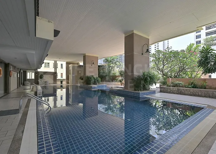Cozy & Spacious 2Br High Floor/Amazing City View