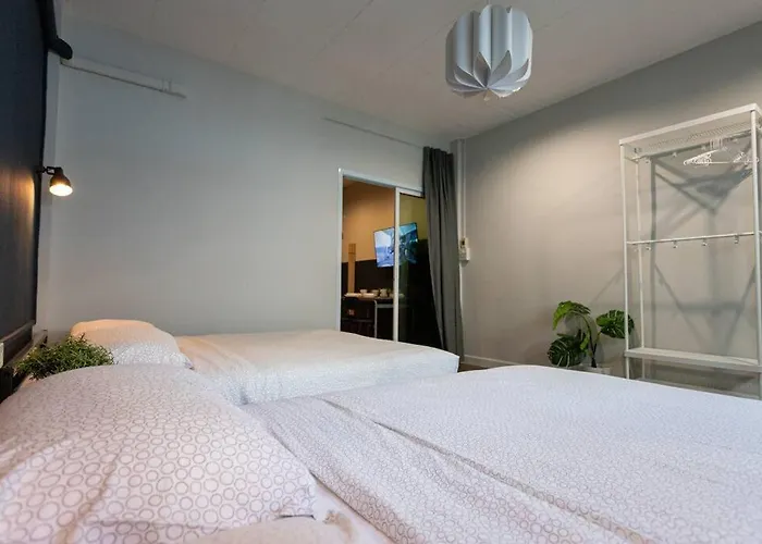A3 Large Room, Full Facilities