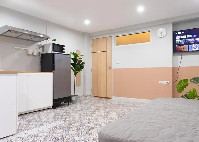 A1 Duplex Large Room Wt Kitchen