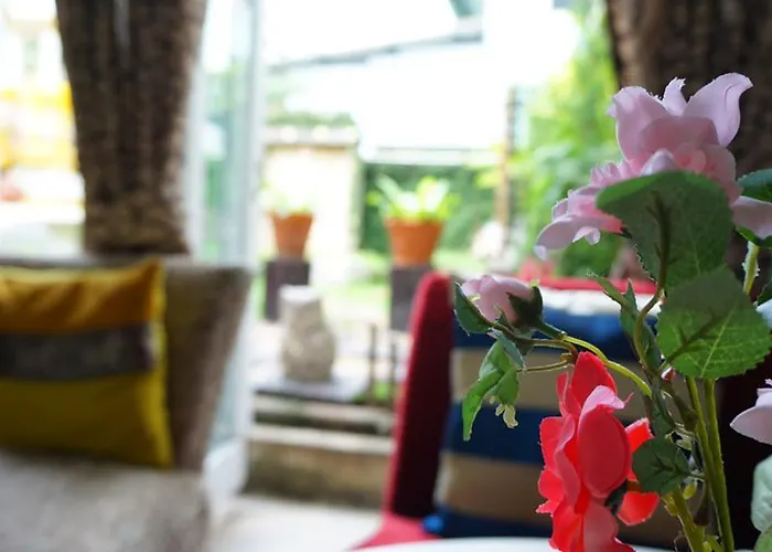 Kansiree Boutique House