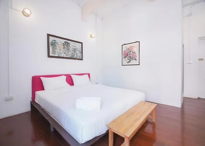Mitr Inn Yaowarat V มิตร อินน์ เยาวราช 3 X