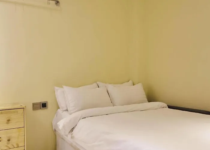 Aubon Hostel