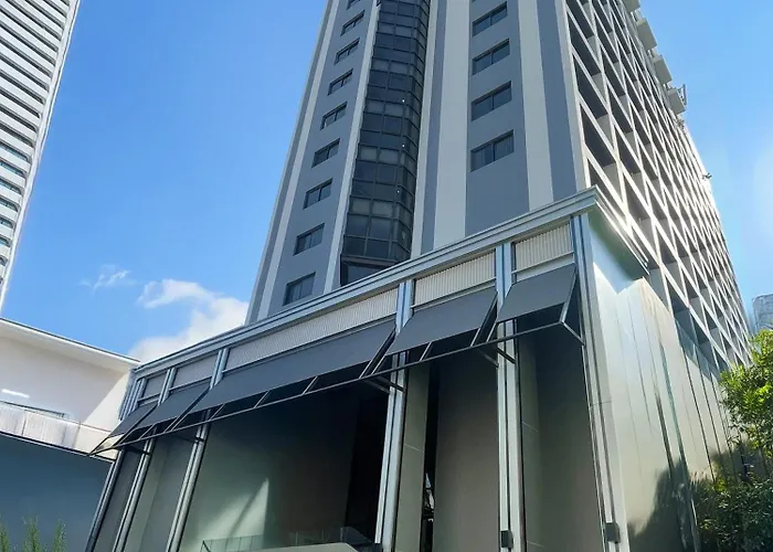 Pinnacle Lumpinee Park Hotel