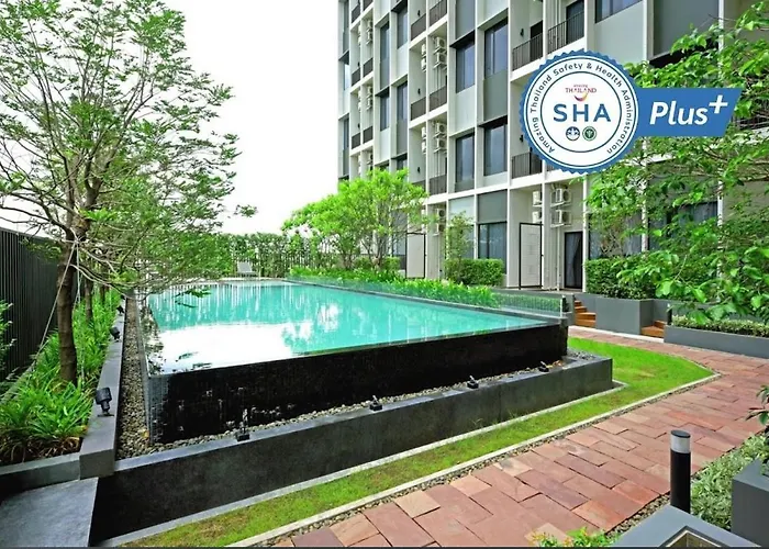 Beautiful Condo Near Fashion Island-20 Minutes From Suvarnabhumi Airport