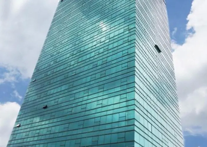Bay Hotel Srinakarin