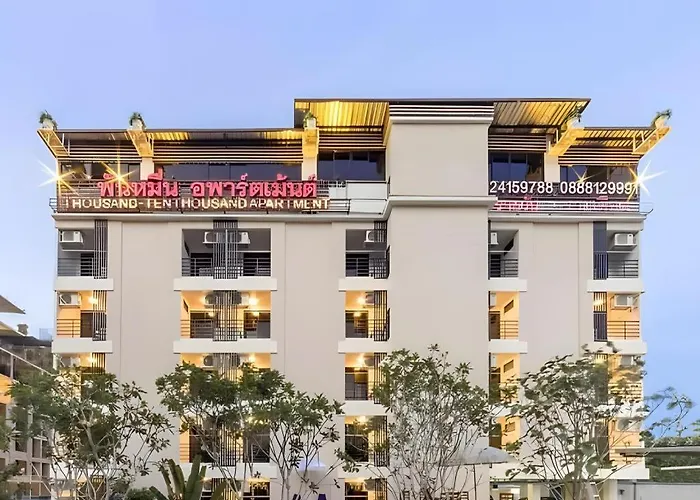 Thousand-Ten Thousand Hotel