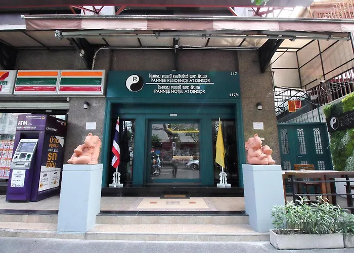 Super Oyo 484 Pannee Residence Khaosan Sha Plus