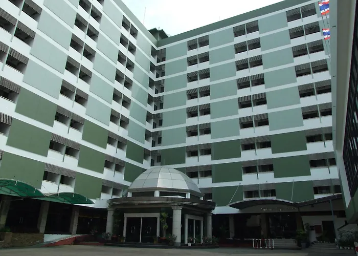Ratchada City Hotel