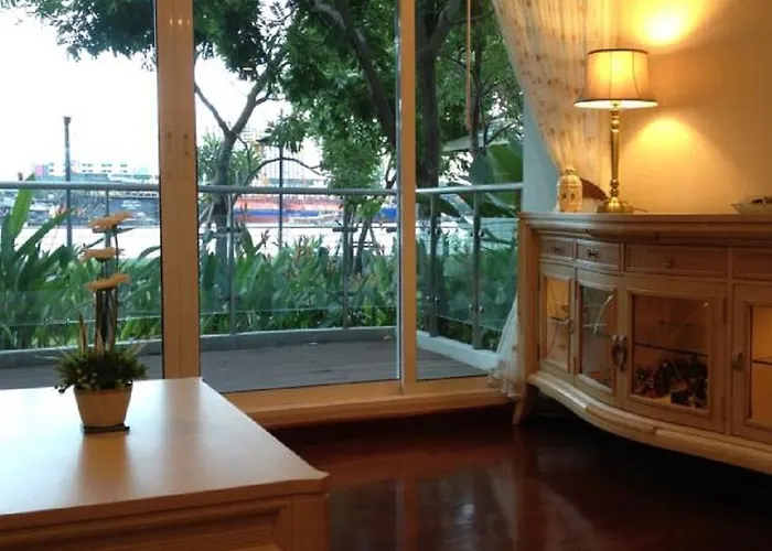 Chao Phraya River Front Villa