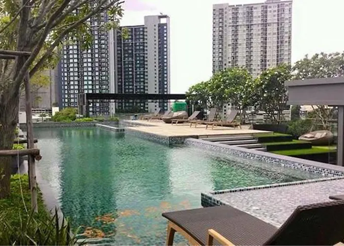 The Base Park West By Favstay
