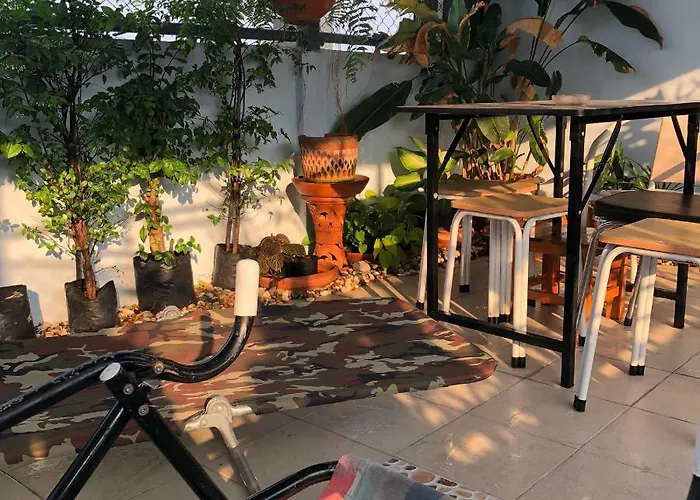 Jeesnail Guesthouse
