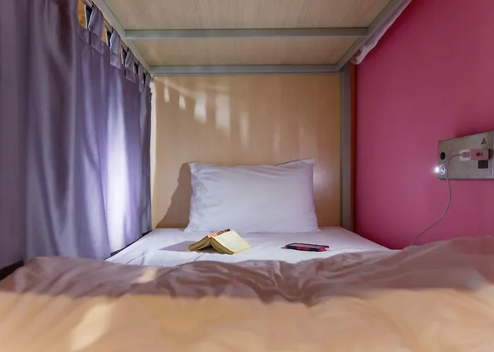 Siamaze Hostel