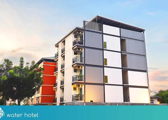 Water Hotel