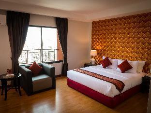 Khách sạn Atrium Boutique 3*