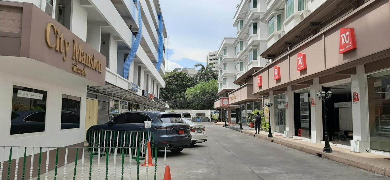 Khách sạn Plaza Nana 3*