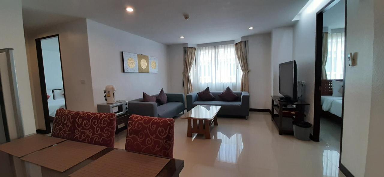 Khách sạn Plaza Nana