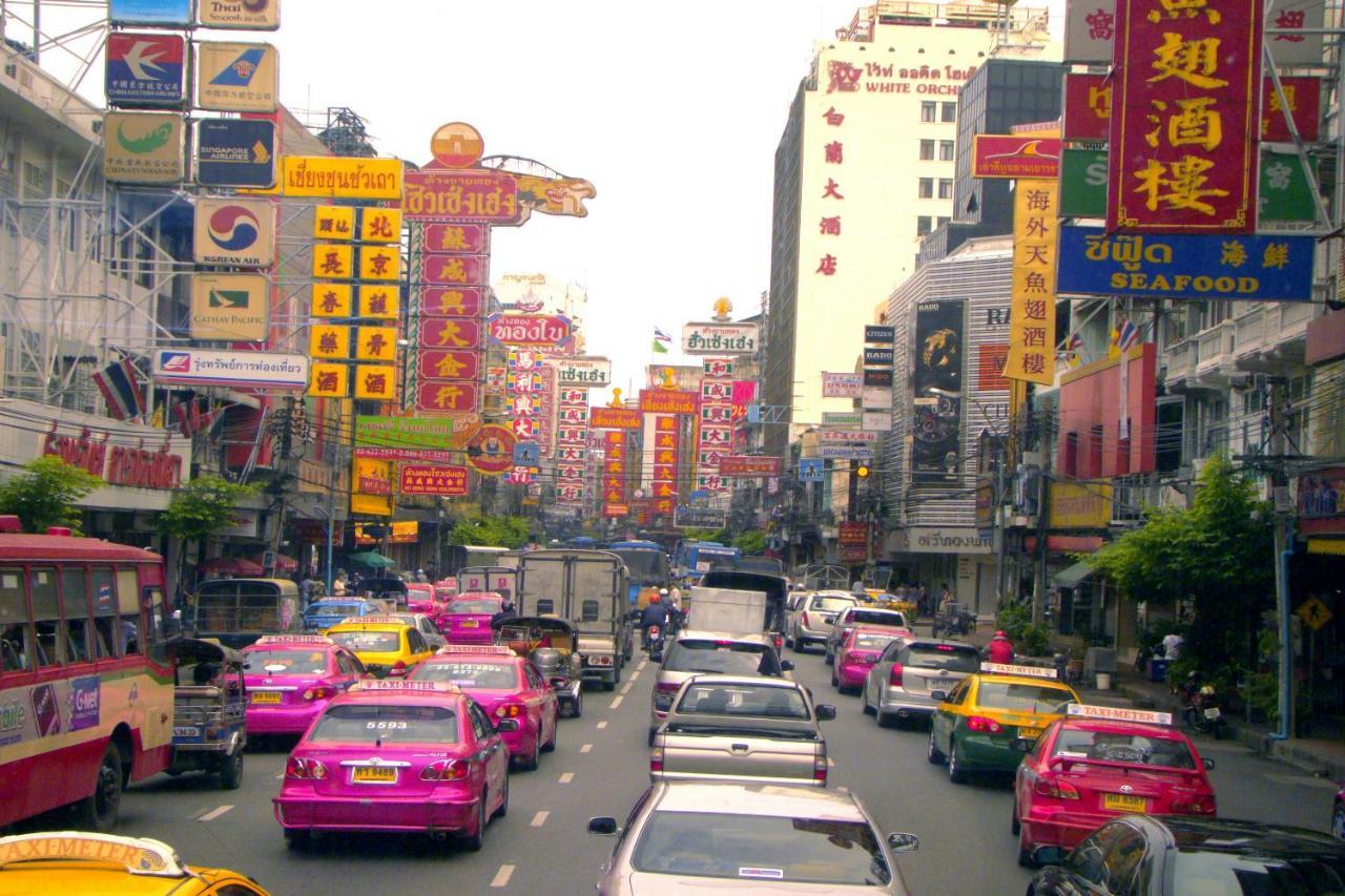 Khách sạn Oyo 537 Na Banglampoo Bangkok