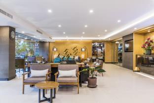 Livotel Hua Mak Khách sạn 4*