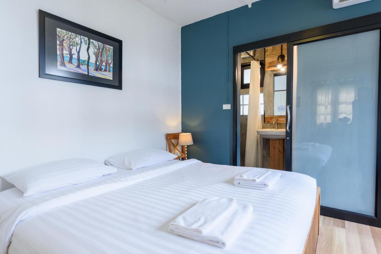 Siam Square House 3*