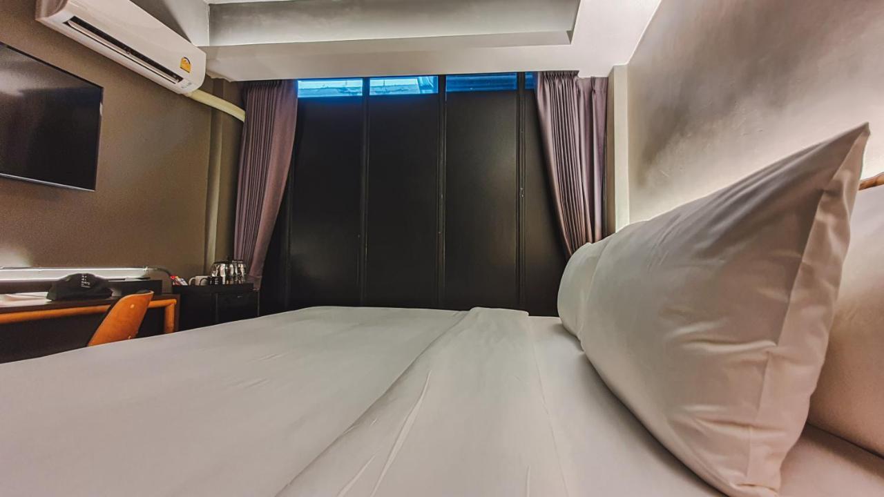 Ordinary Khách sạn 3*