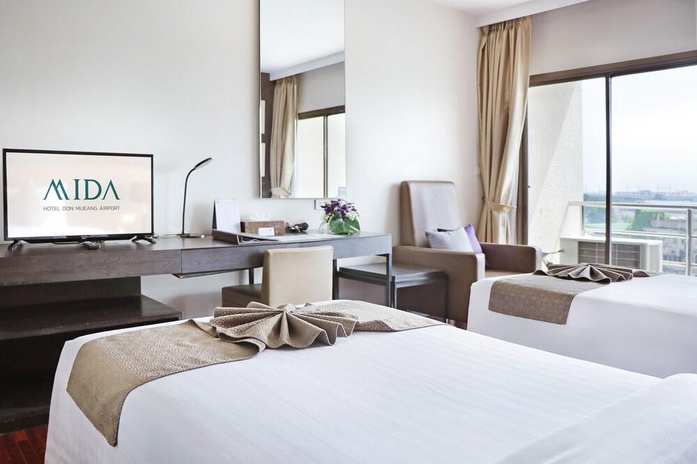Hotel Mida Don Mueang Airport 4*