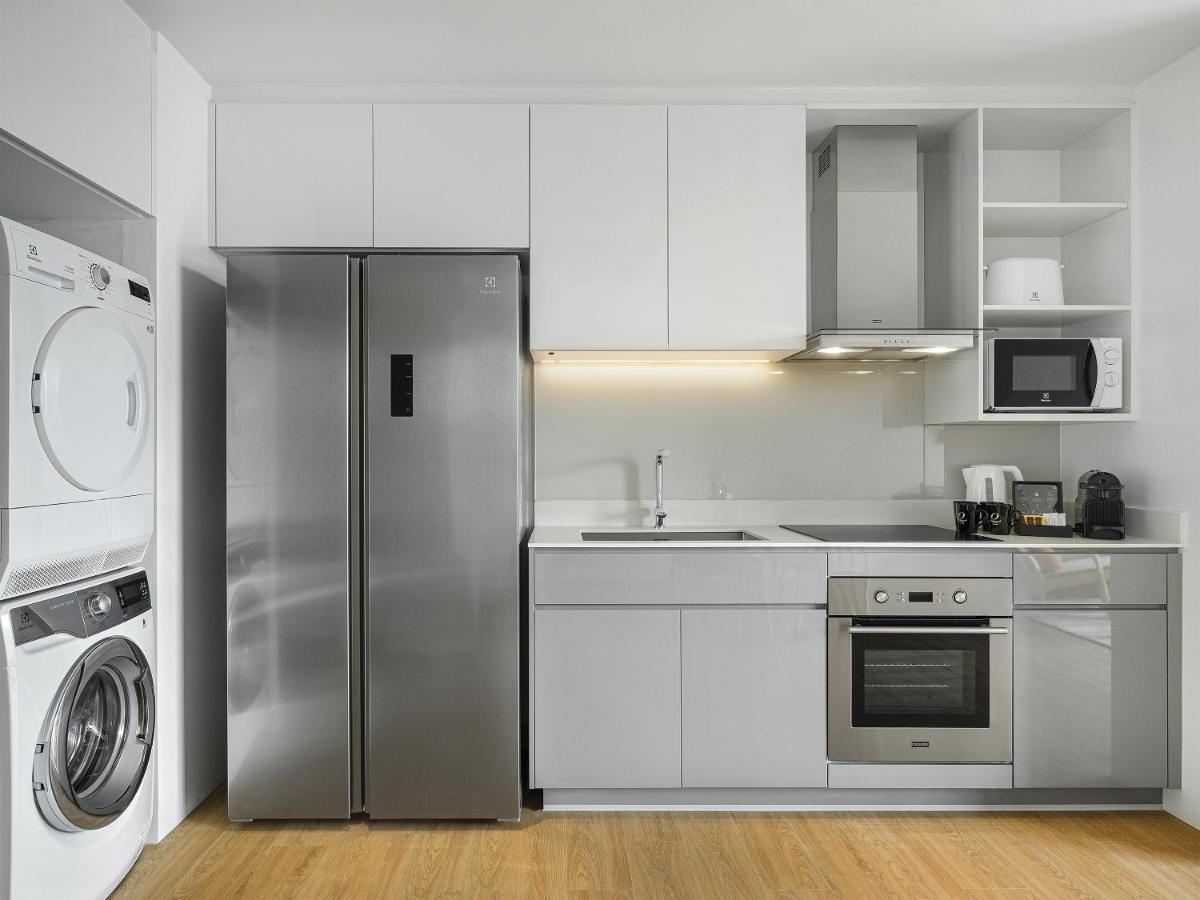 Oakwood Khách sạn