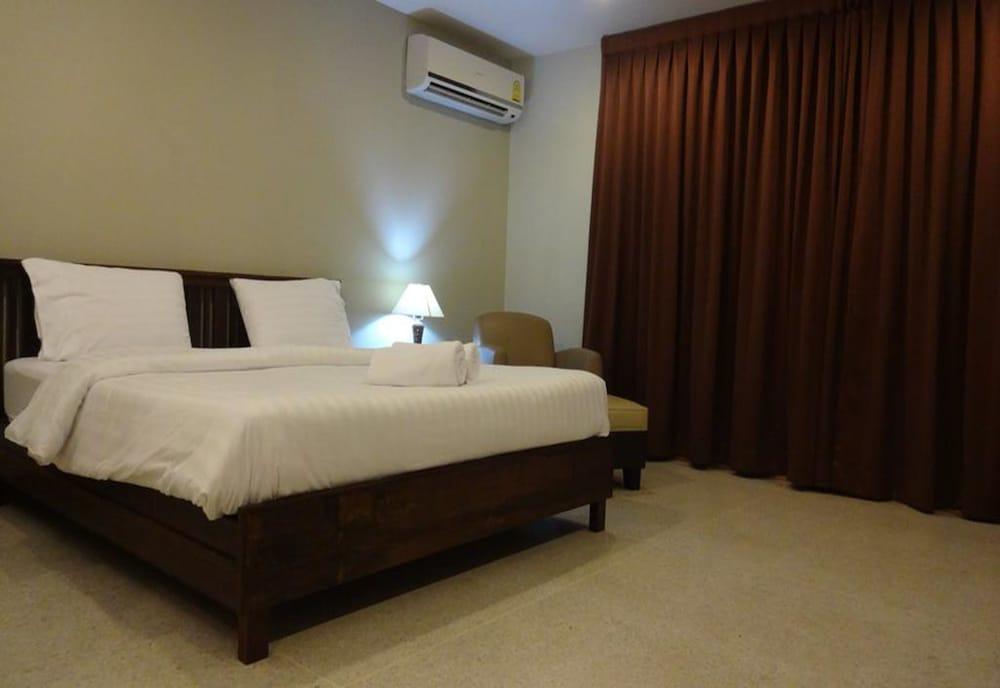 Mango Bedroom Inn 2*