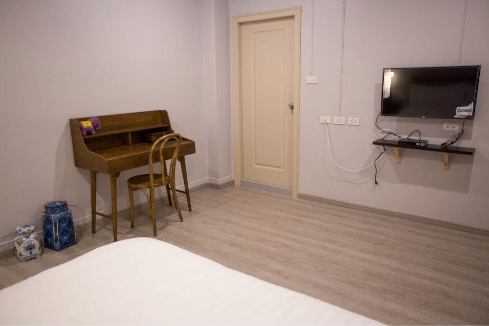 Bed & Breakfast Vera Nidhra - Self Check-in After 6pm 3*