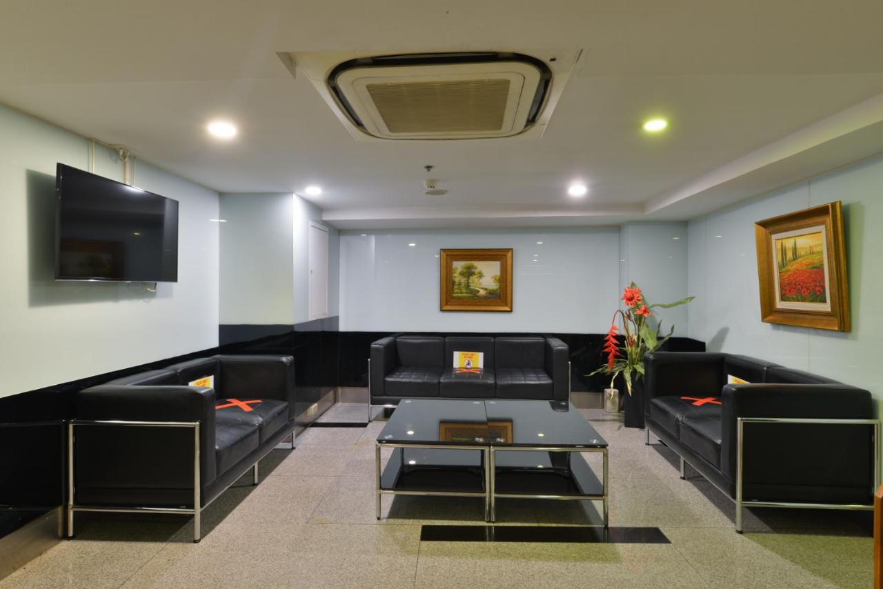 Royal Hotel