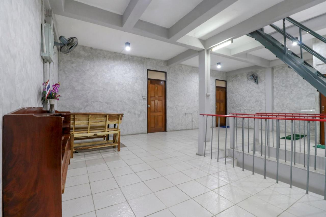Hotel Oyo 950 Casa De Takumi 2*