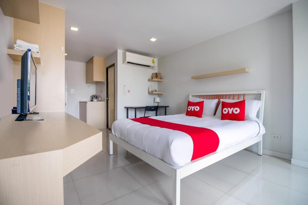 Oyo 1061 Peaberry Place Hotel Bangkok