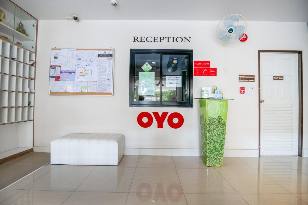 Oyo 1061 Peaberry Place Hotel Bangkok