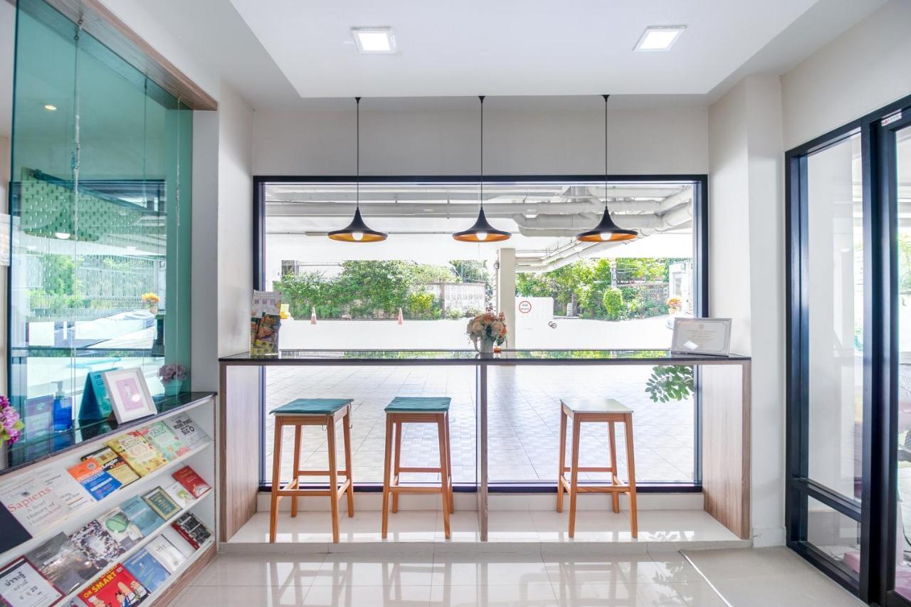 Hotel Oyo 1061 Peaberry Place Bangkok