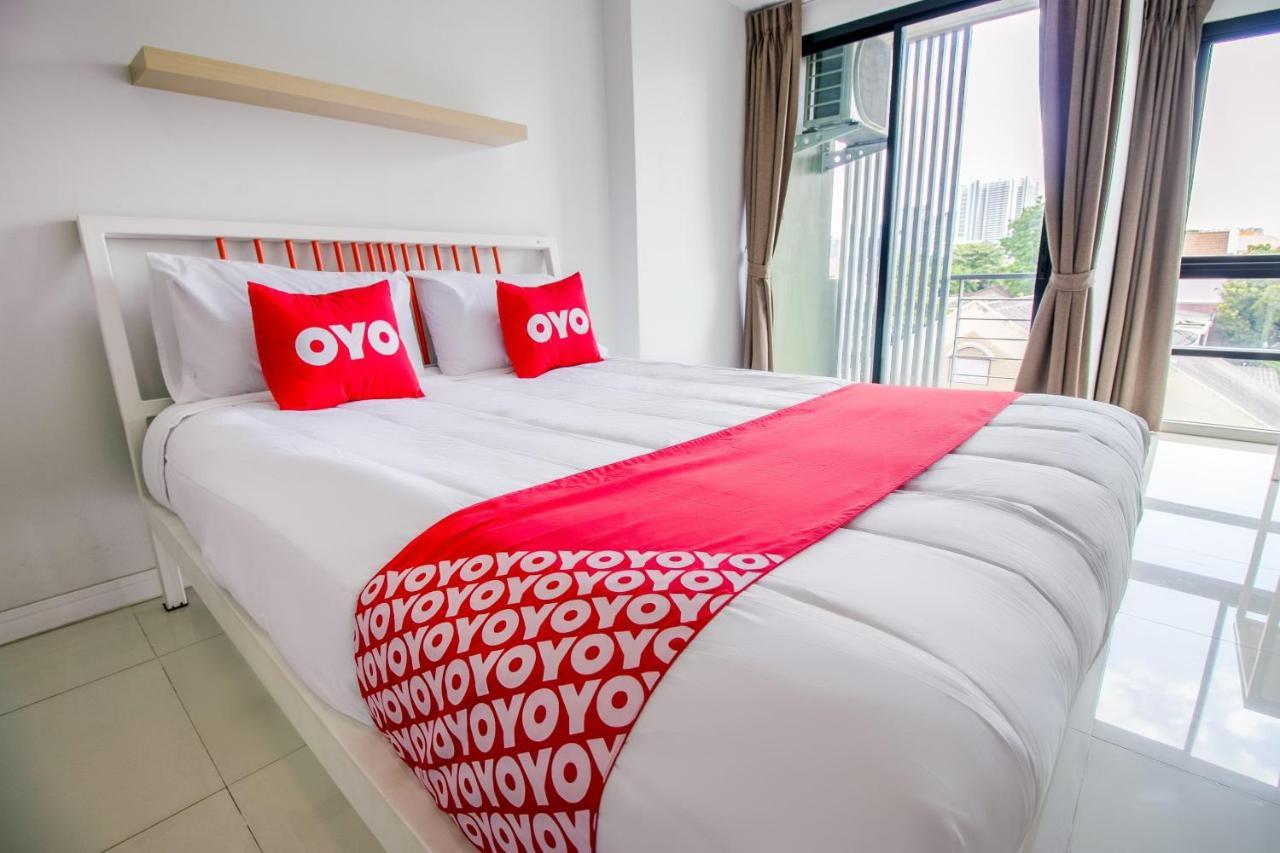 Oyo 1061 Peaberry Place Bangkok